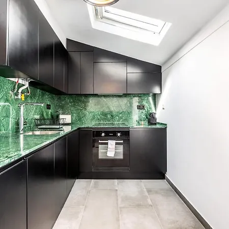 Stunning In Bairro Alto By Guestready *