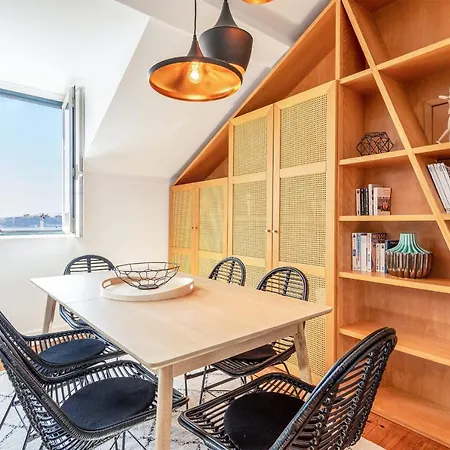 Apartment Stunning In Bairro Alto By Guestready