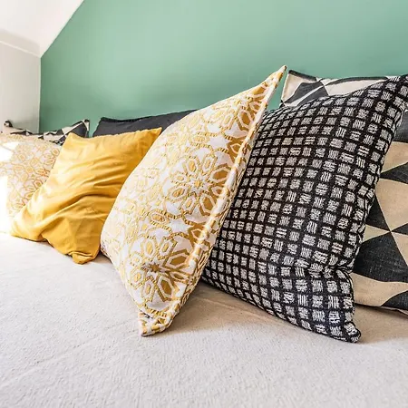 Stunning In Bairro Alto By Guestready Apartment