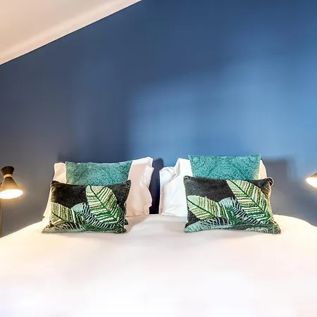 Stunning In Bairro Alto By Guestready