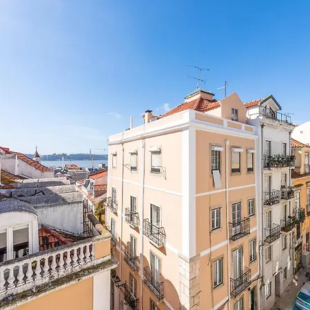 Appartamento Stunning In Bairro Alto By Guestready Lisbona