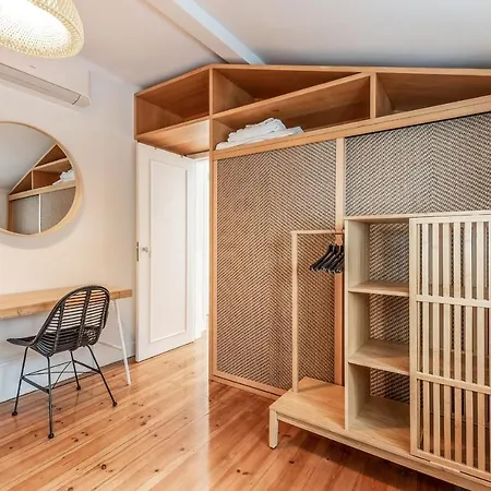 Stunning In Bairro Alto By Guestready * Lisbona